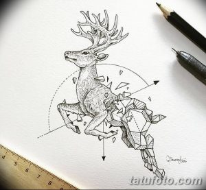 Черно-белый эскиз татуировки оленя, выполненный в геометрическом стиле. Олень изображен в движении, а его тело распадается на множество треугольников.